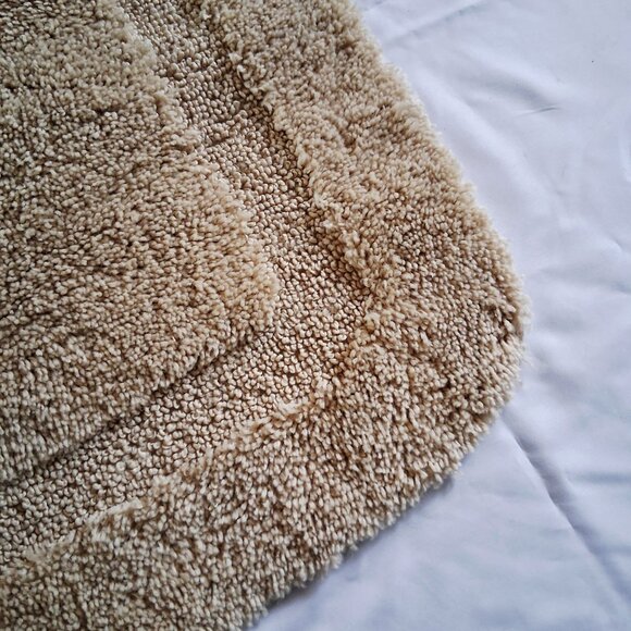 NWT Essence Beige Rug - Picture 5 of 10